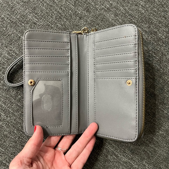 Wallet - Picture 4 of 5